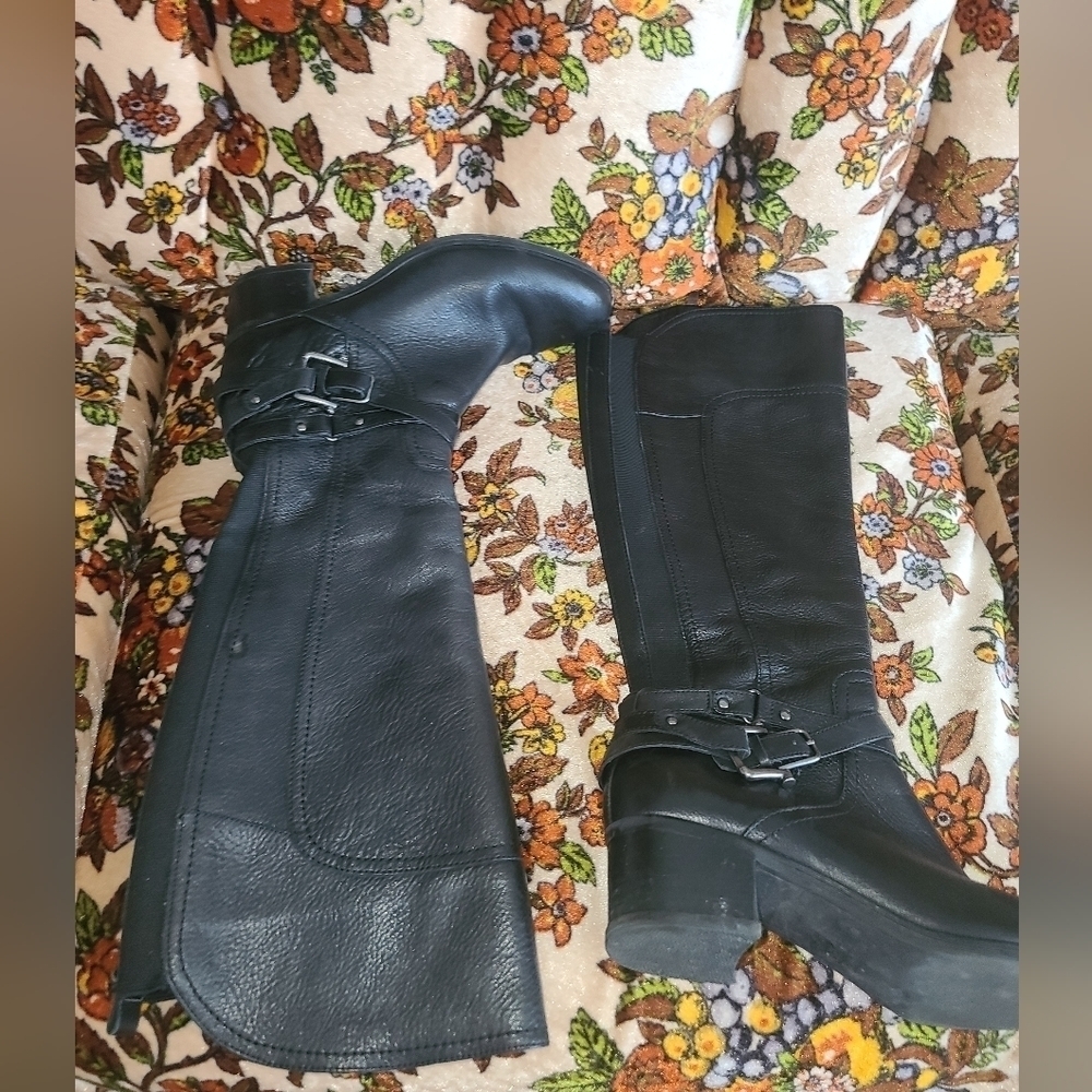 Marc Fisher Black Leather Buckle Detail Riding Boots  sz 9